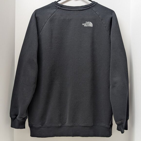 The North Face Graphic Injection Crew Sweatshirt in Black & Metallic Silver - Picture 3 of 14
